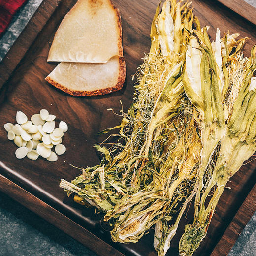 【已下架】春回盏 鹿茸菌竹荪鱼骨/西洋菜玉竹陈胗/霸王花玉竹螺片/青橄榄响螺菜干汤包*3包[福利品] 商品图5