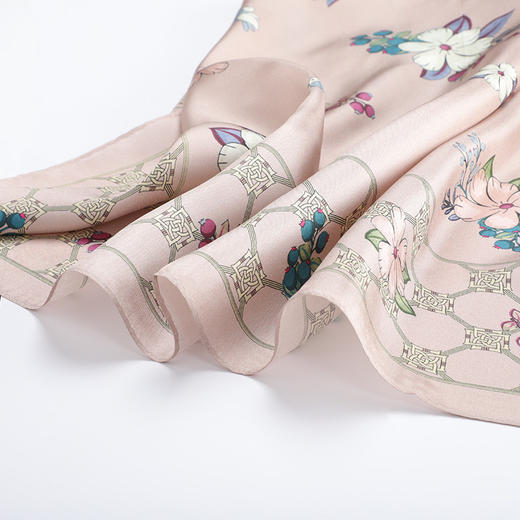 DA*S韩系时尚前为摩登风格小清新百搭桑蚕丝丝巾 WXWD088 01R 商品图2