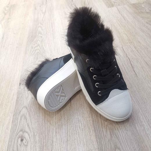 微瑕疵轻微色差，bb402冬季牛皮绒里板鞋兔毛边女棉鞋 商品图5