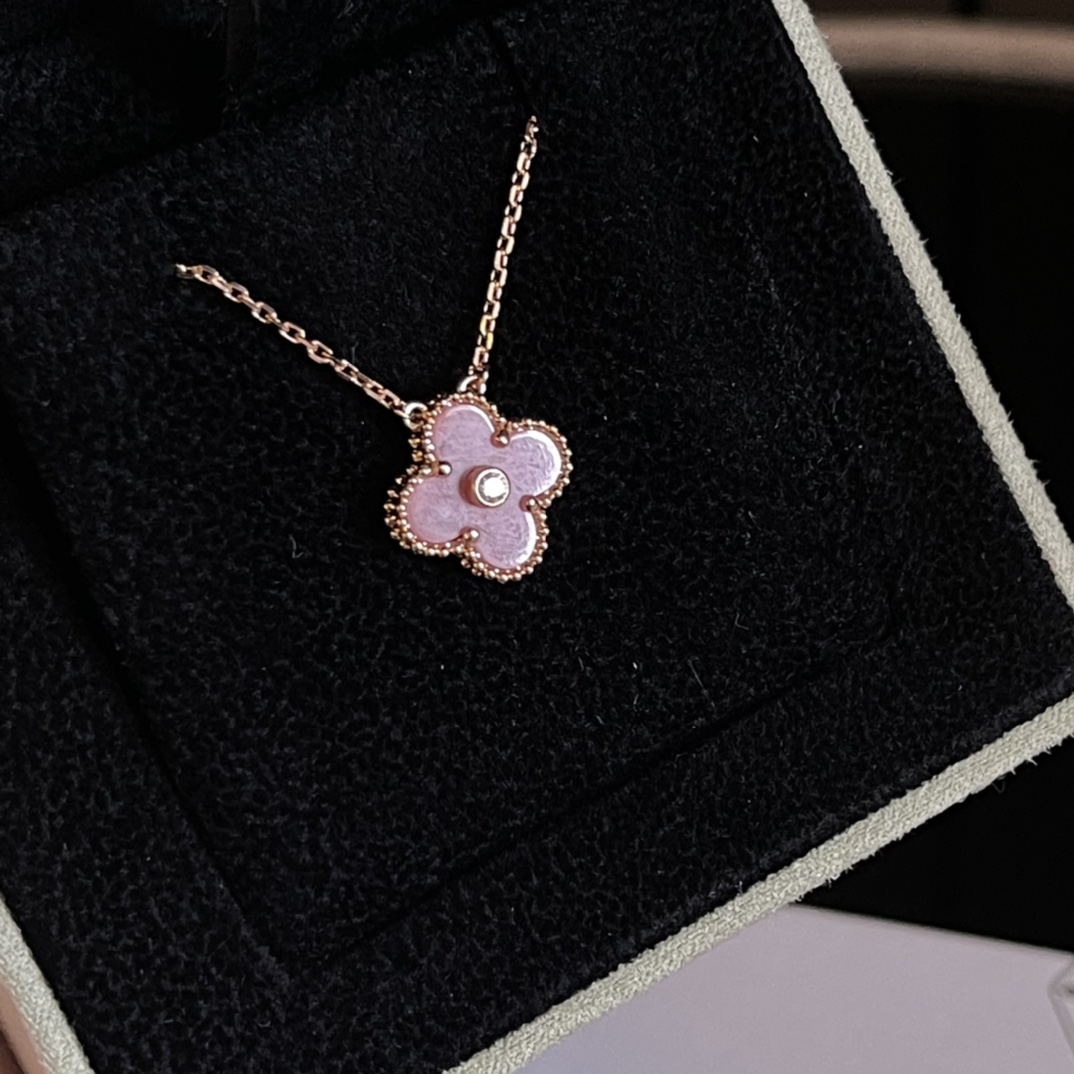 vca梵克雅宝圣诞限量版樱花粉94四叶草项链