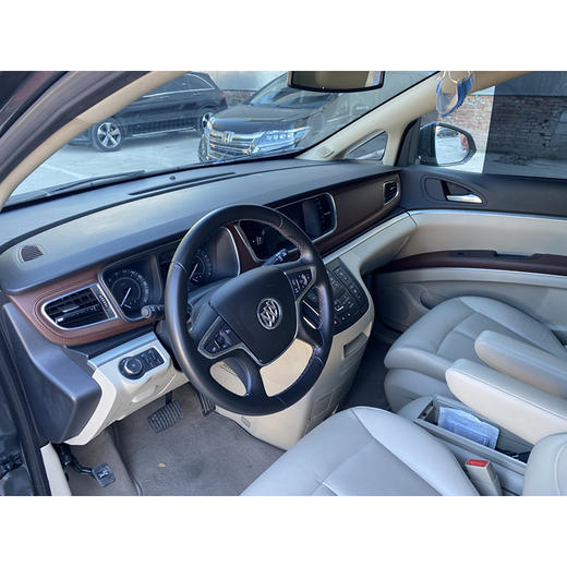 别克 GL8 28T 豪华型【长租-北京】 商品图4