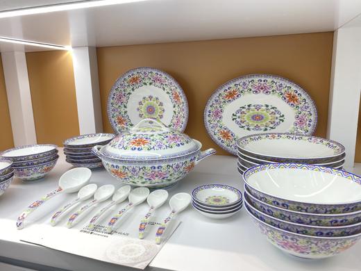 华光国瓷36头餐具 红粉仕家（新） 商品图3