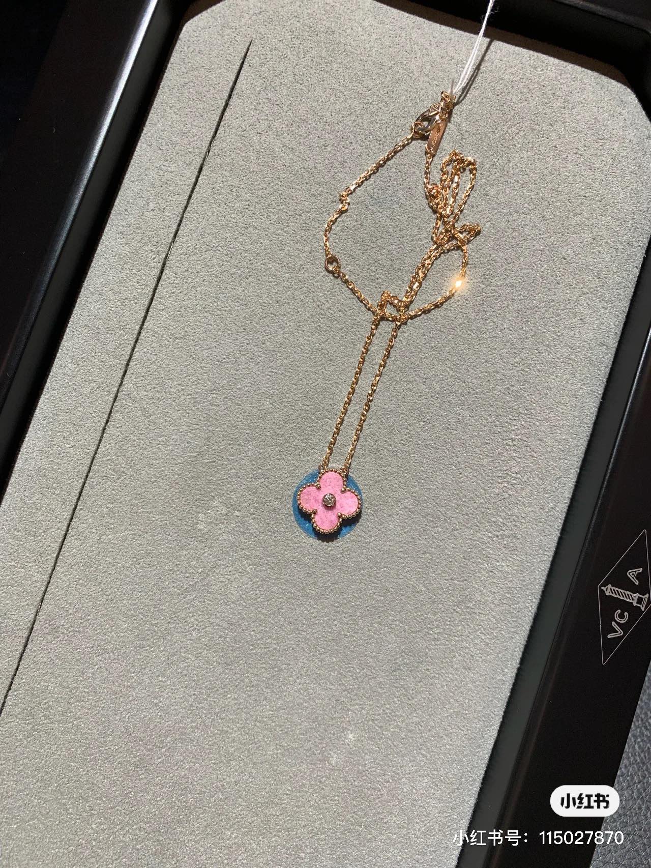 vca梵克雅宝圣诞限量版樱花粉94四叶草项链