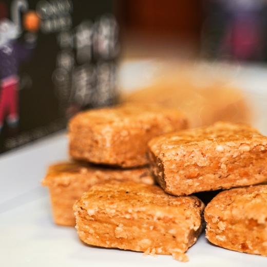 [屁侠推荐]春山喜食 花生千层可酥 坚果 花生一口酥 180克/罐*2 独立小包装 商品图1