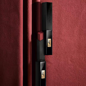 法国YSL小黑条唇膏