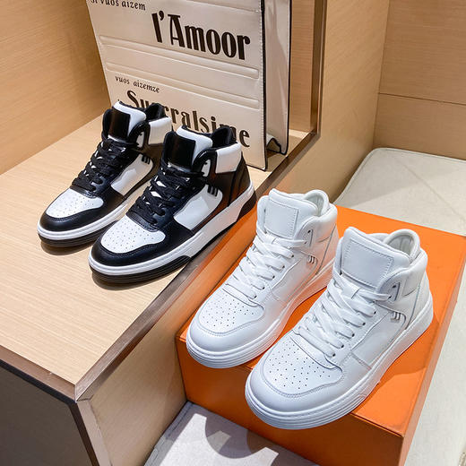 2021新款时尚秋季高帮小白鞋女 增高学生板鞋ins潮网红韩版女鞋子 商品图2