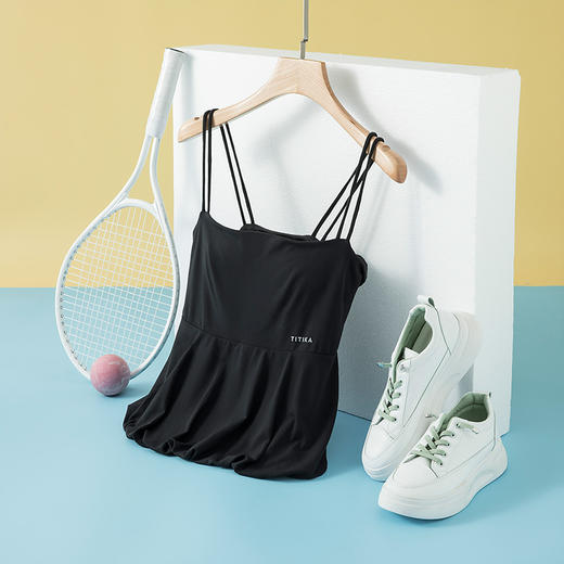 TITIKAACTIVE新款瑜伽服运动上衣健身吊带背心轻薄透气（带胸垫）16T30843 商品图3