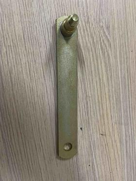 提升机下部涨紧臂