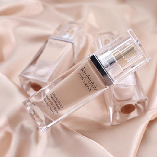 雅诗兰黛白金粉底液30ml 商品图3