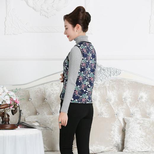 ARN-Y053秋冬保暖背心包边款女士背心 修身型保暖透气V字领 商品图2