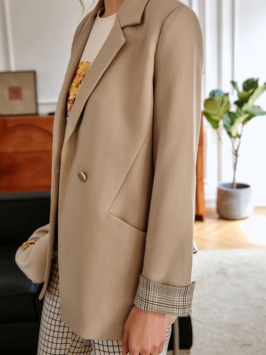 欧芮儿卡其色西装外套女新款2021宽松显瘦气质通勤设计感上衣 商品图2