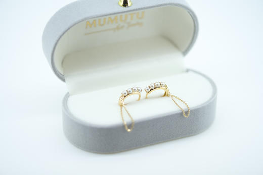 18K 小珍珠耳圈 商品图1