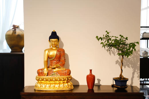 「香樟木」仿永乐矿物极彩释迦摩尼佛 商品图0