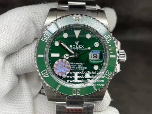 🔹ZF劳力士 🔹水鬼 精彩细节详解分析：️1️⃣接近原装的蜜蜡色夜明珠， 圈口与玻璃间的缝隙2️⃣接近原装的绿色陶瓷外圈，色差还原98% 商品图1