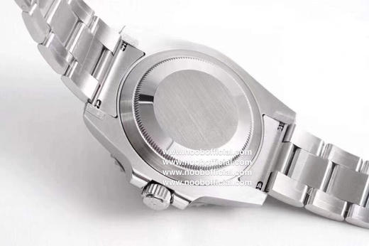 🔹ZF劳力士 🔹水鬼 精彩细节详解分析：️1️⃣接近原装的蜜蜡色夜明珠， 圈口与玻璃间的缝隙2️⃣接近原装的绿色陶瓷外圈，色差还原98% 商品图9