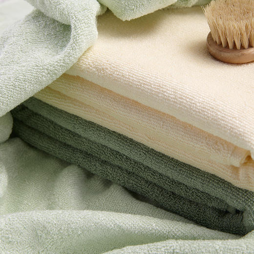 洁丽雅 再生纤维绣花浴巾 舒适裹身浴巾柔软吸水成人大毛巾 商品图2