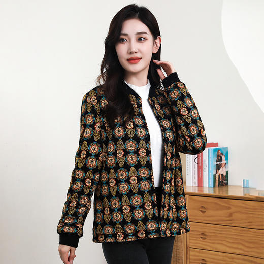 ARN-Y135黑底秋冬季桑蚕丝填充保暖上衣女加绒加厚长袖外套 商品图1