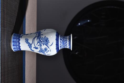 斗彩缠枝莲龙纹胆瓶 商品图0