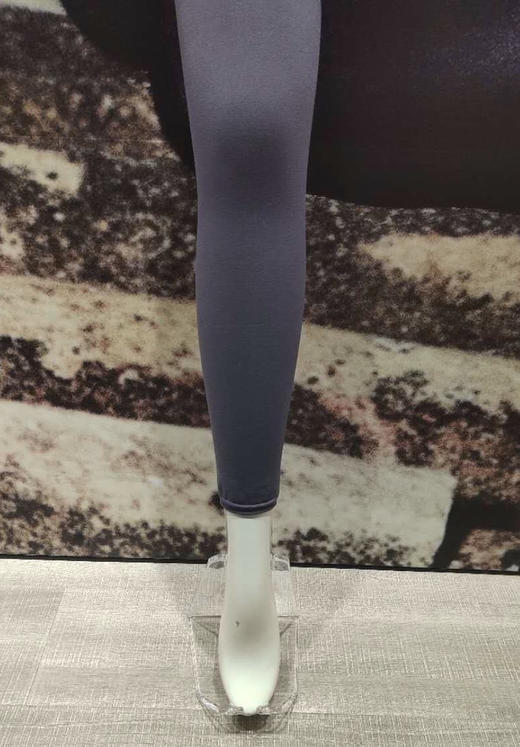 Wolford 14473天鹅绒抓绒九分裤150D 商品图0