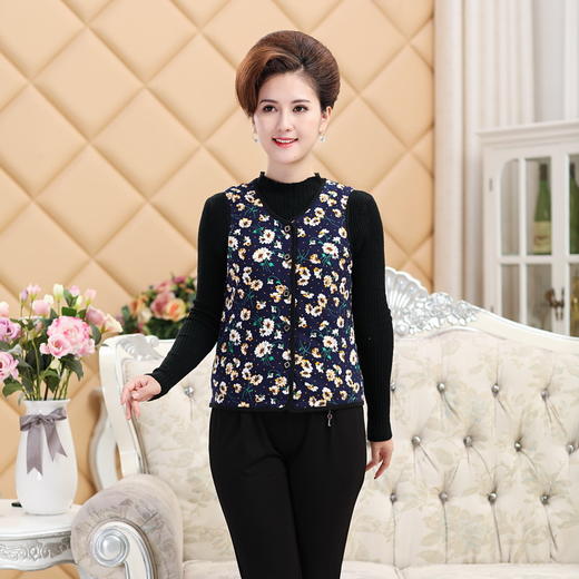 ARN-Y053秋冬保暖背心包边款女士背心 修身型保暖透气V字领 商品图5