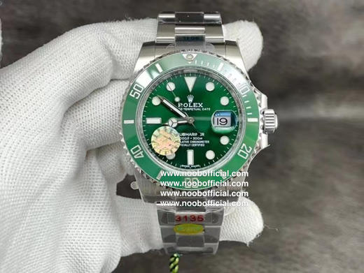 🔹ZF劳力士 🔹水鬼 精彩细节详解分析：️1️⃣接近原装的蜜蜡色夜明珠， 圈口与玻璃间的缝隙2️⃣接近原装的绿色陶瓷外圈，色差还原98% 商品图0