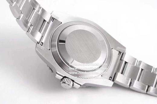 🔹ZF劳力士 🔹水鬼 精彩细节详解分析：️1️⃣接近原装的蜜蜡色夜明珠， 圈口与玻璃间的缝隙2️⃣接近原装的绿色陶瓷外圈，色差还原98% 商品图8