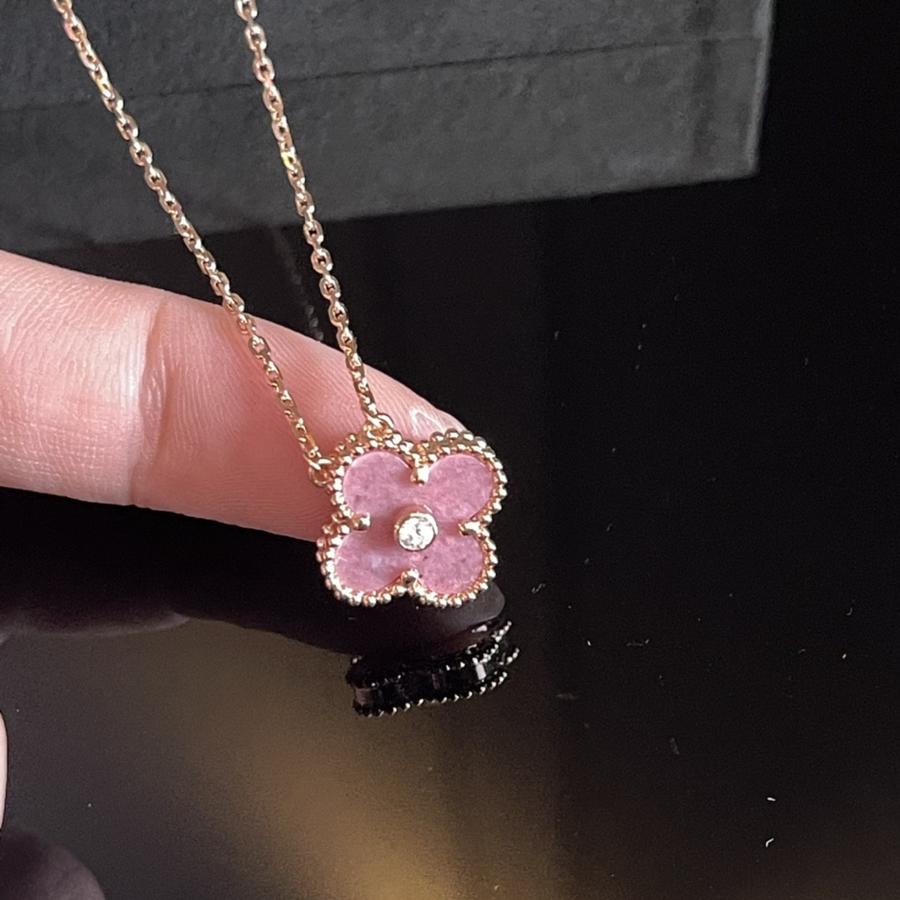 vca梵克雅宝圣诞限量版樱花粉94四叶草项链