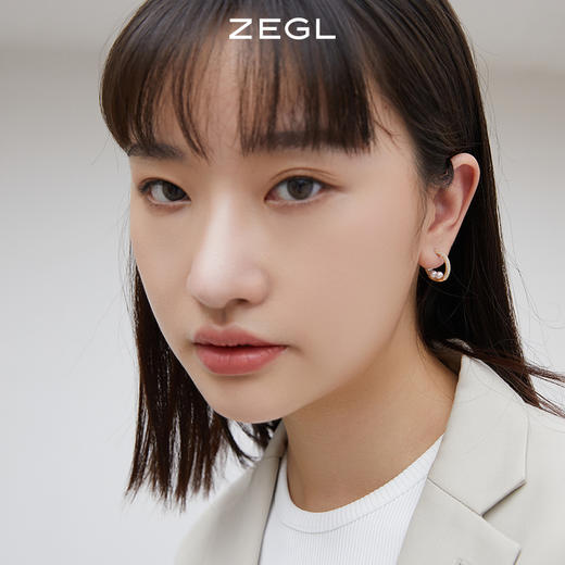 ZEGL人造珍珠耳环女轻奢高级感耳钉925银针秋冬耳饰 商品图4