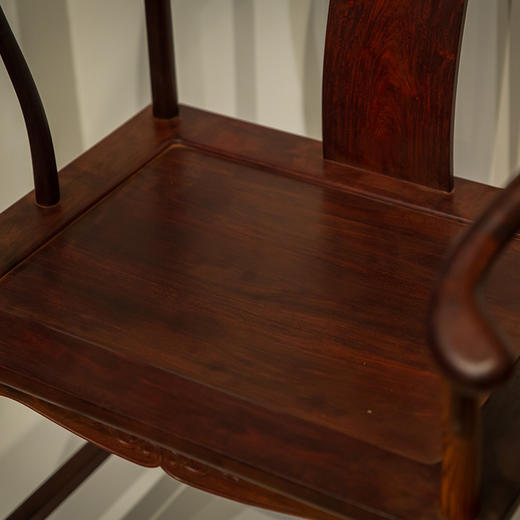 紫檀龙纹圈椅（一对） 商品图3