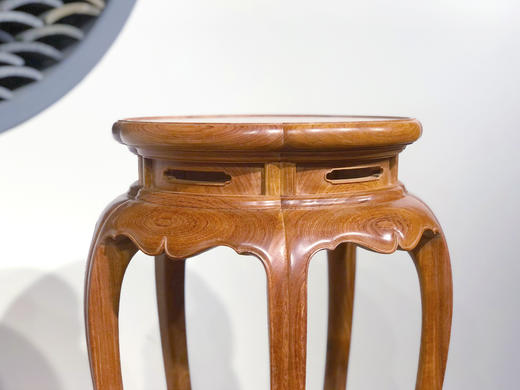 红桥红  家具严选  缅甸花梨（大果紫檀）【106五腿梅花式香几】 商品图4