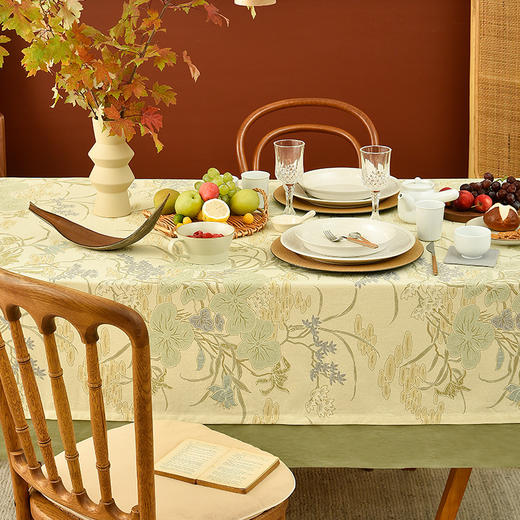 日式贡缎简约风布艺餐桌布 商品图1