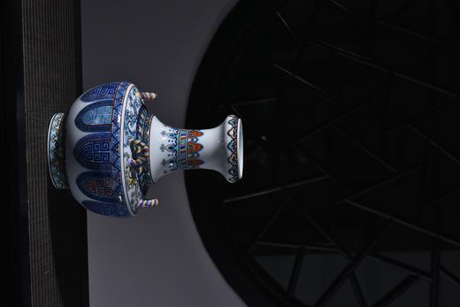 斗彩螭龙环耳蒜头瓶 商品图0