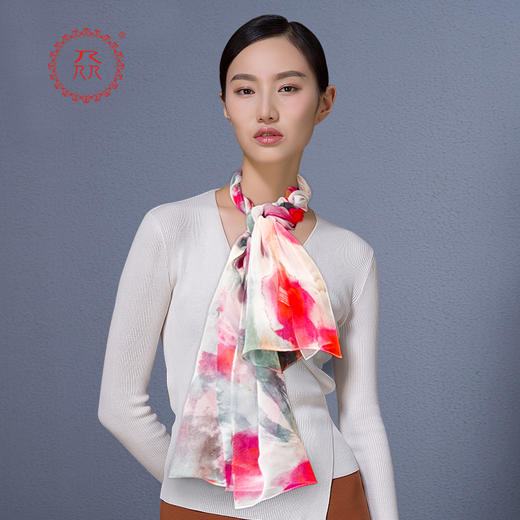 公益爱心 众品牌 新款真丝春夏季薄款桑蚕丝披肩两用长巾 风漾年华系列 丝巾围巾 心视觉 商品图1