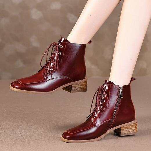 TJXY-XF8176    秋冬新款复古真皮方头粗跟骑士靴侧拉链时尚气质舒适百搭低跟靴 商品图0
