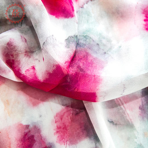 公益爱心 众品牌 新款真丝春夏季薄款桑蚕丝披肩两用长巾 风漾年华系列 丝巾围巾 心视觉 商品图5