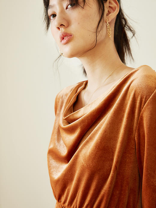 HeyDress焦糖色丝绒连衣裙女年会礼服裙秋法式复古高腰中长款裙子 商品图2