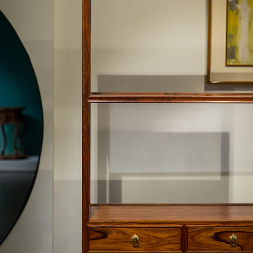 红木全敞式三层带屉架格（一对） 商品图2