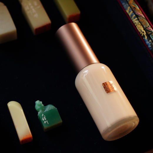 丞溪水漾亮肌精华养肤保湿隔离·素颜防晒35++ 商品图1