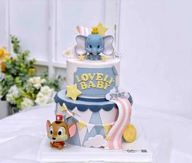 可爱小飞象双层蛋糕