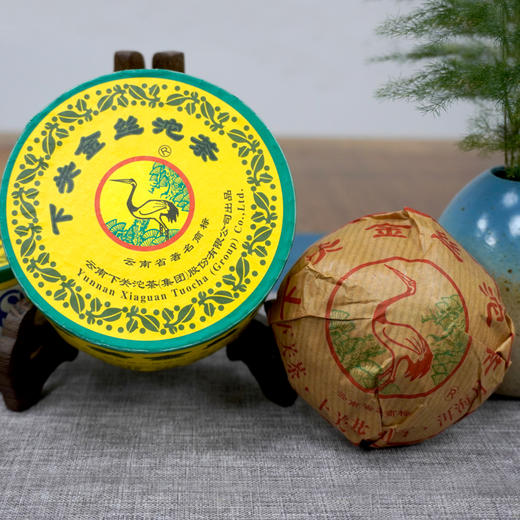 【高性价比下关沱】2010年下关金丝沱干仓经典下关沱一盒100克 标价为5盒共500克的价格 商品图2