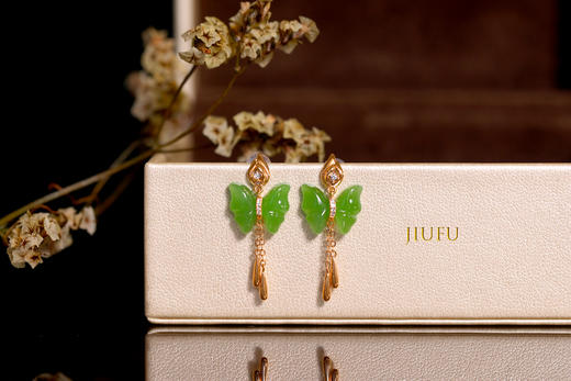 18K玫瑰金和田玉（碧玉）镶钻耳饰--翠蝶 /蝶10*12*4mm/总长37mm/苹果绿 商品图2