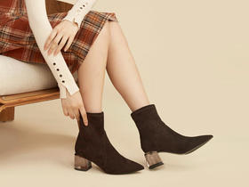 JCU羊皮绒面尖头水晶跟高跟靴│优雅百搭羊皮靴，秋冬季的时尚典范！