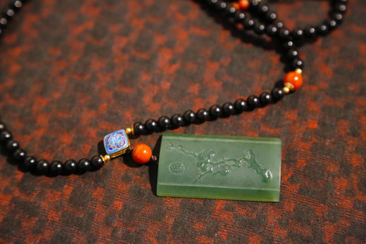 「小叶紫檀」碧玉梅花牌圆珠手串 6*6mm 商品图4