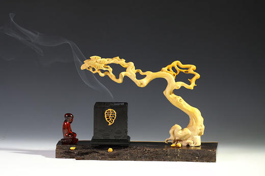 家大业大古徽风°紫光檀镶黄杨盘香盒 商品图3