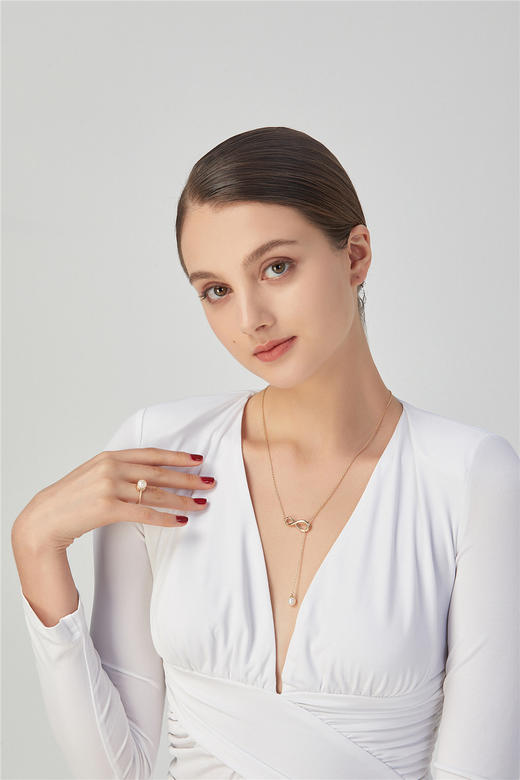 Pearl moments 无限Infinite珍珠项链 商品图5