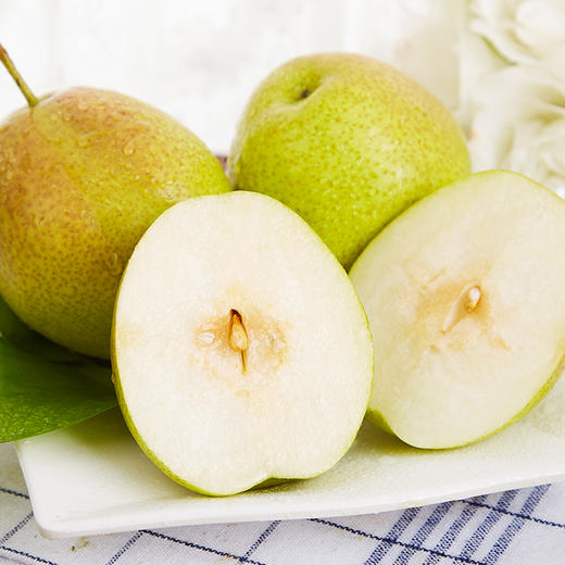 【顺丰快递】新疆库尔勒香梨 甘露香梨 现摘现发 皮薄肉细无渣 整箱发货 商品图10