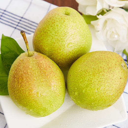 【顺丰快递】新疆库尔勒香梨 甘露香梨 现摘现发 皮薄肉细无渣 整箱发货 商品图7