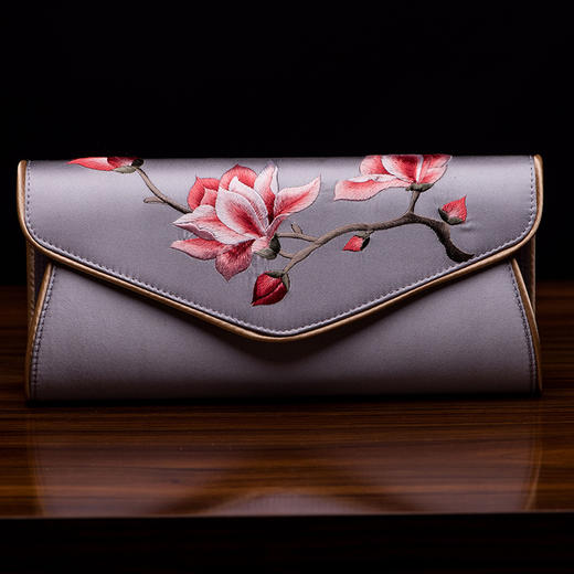 上海旗袍厂TL-0714特色民族风纯手工刺绣手拿包定制真丝绣花包商务礼品馈赠佳品 商品图7