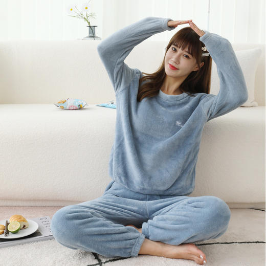 【拍下立减20 , 99元2套】寻梦莱2021秋冬新款暖暖裤套装女日系超仙长袖睡衣珊瑚绒家居服女士睡衣套装家居服 商品图2