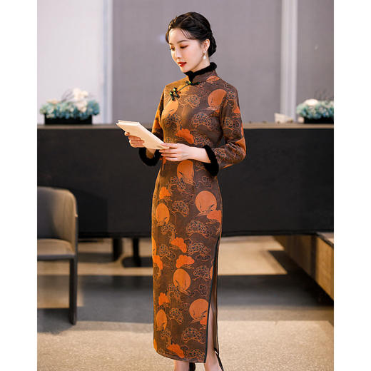 上海旗袍厂ZAYS-579秋冬新款毛领麂皮绒加绒加厚长款旗袍 商品图1